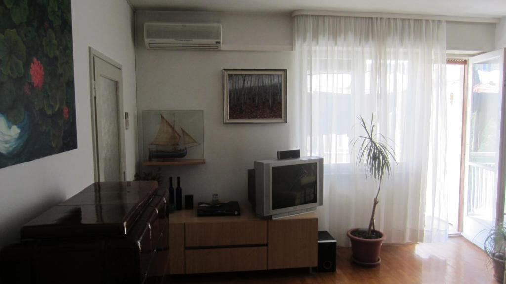 Apartments Beautiful Sandy Beach Сплит Стая снимка