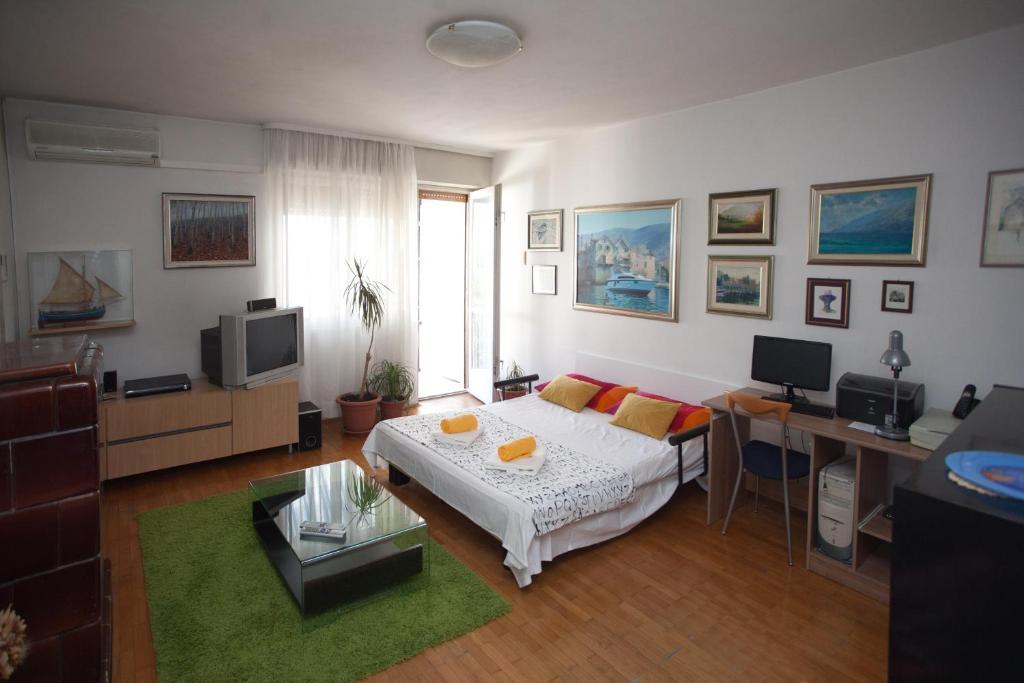 Apartments Beautiful Sandy Beach Сплит Стая снимка