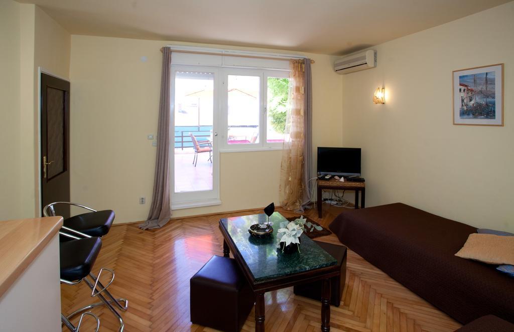 Apartments Beautiful Sandy Beach Сплит Стая снимка
