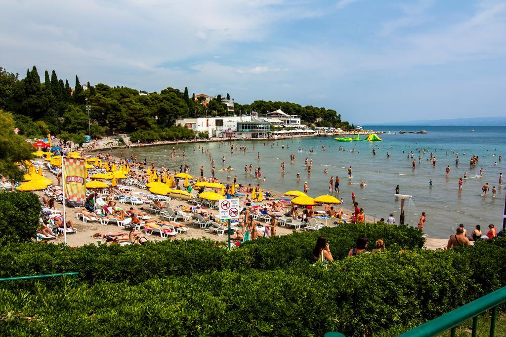 Apartments Beautiful Sandy Beach Сплит Стая снимка